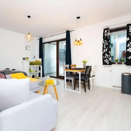 Sempre Warszawa-Smart Tv-Netflix-Amazing Location Apartment Exterior photo