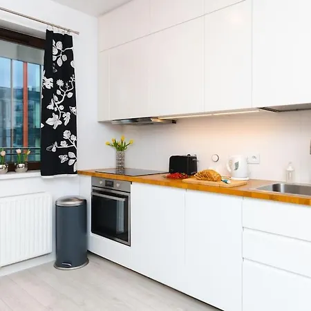 Sempre Warszawa-Smart Tv-Netflix-Amazing Location Apartment Exterior photo